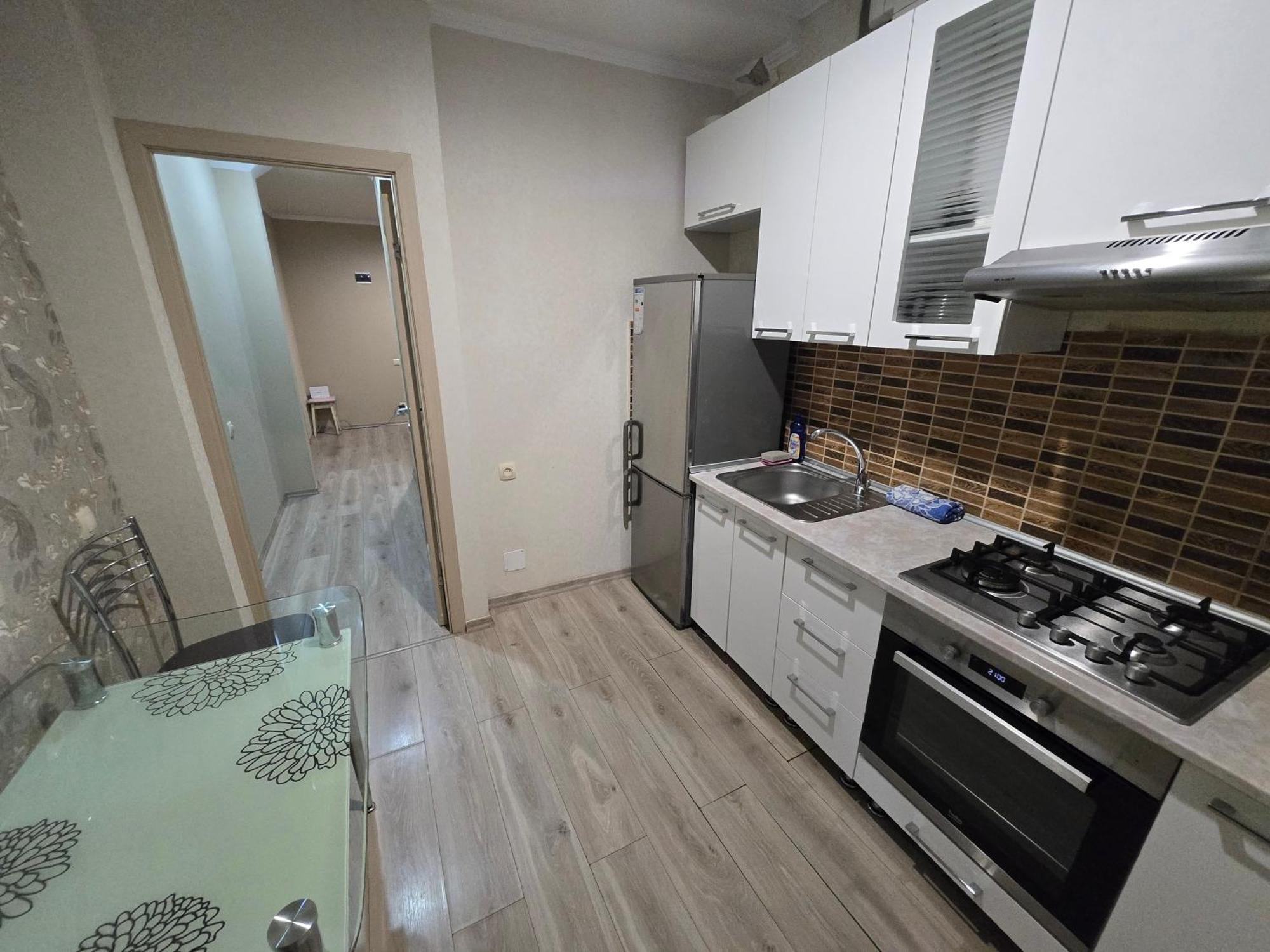 White New Ultracentral 2-rooms In The Heart * Chisinau