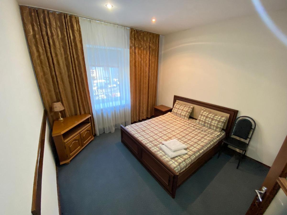 Апартаменти White New Ultracentral 2-rooms In The Heart *