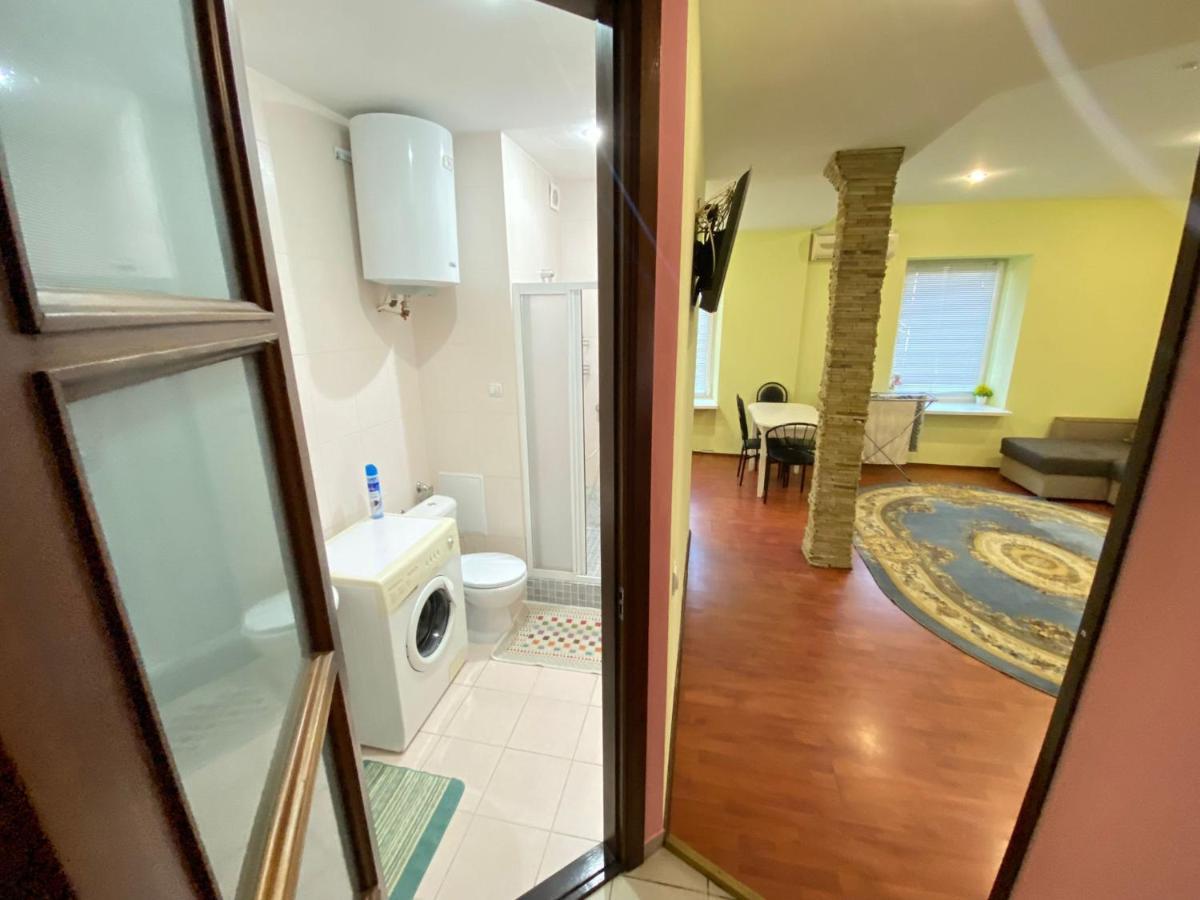 Апартаменти White New Ultracentral 2-rooms In The Heart Кишинів
