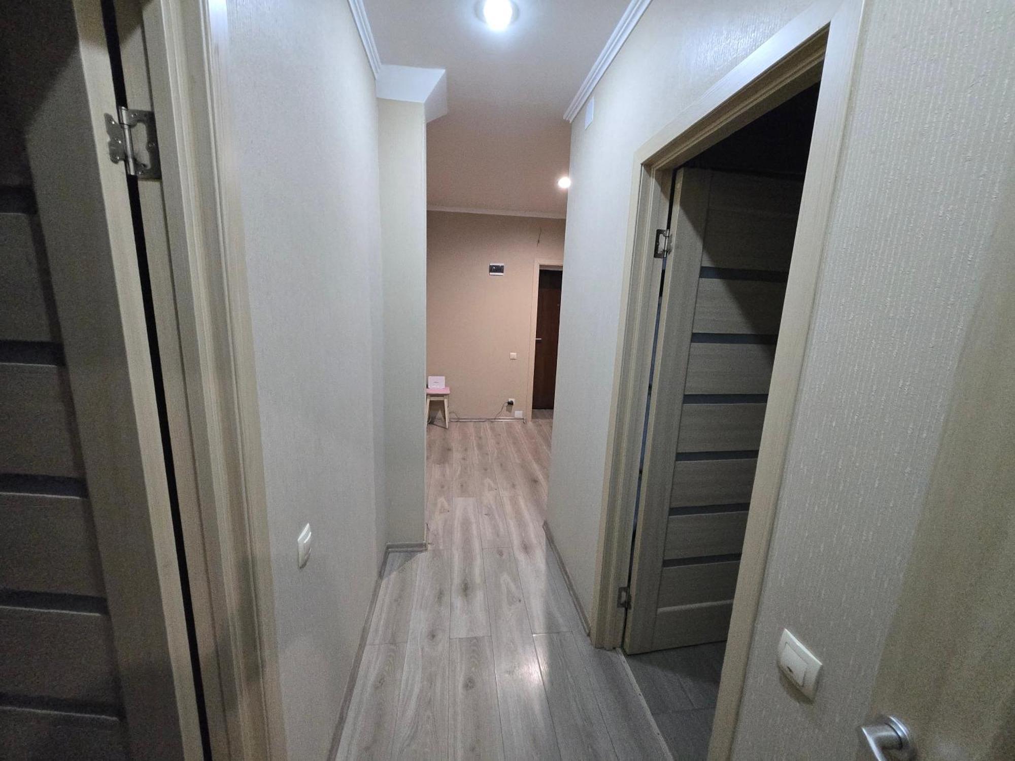 Апартаменти White New Ultracentral 2-rooms In The Heart